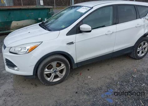 2014 Ford Escape Se z USA, uszkodzony, nr VIN 1FMCU0GX2EUC67124